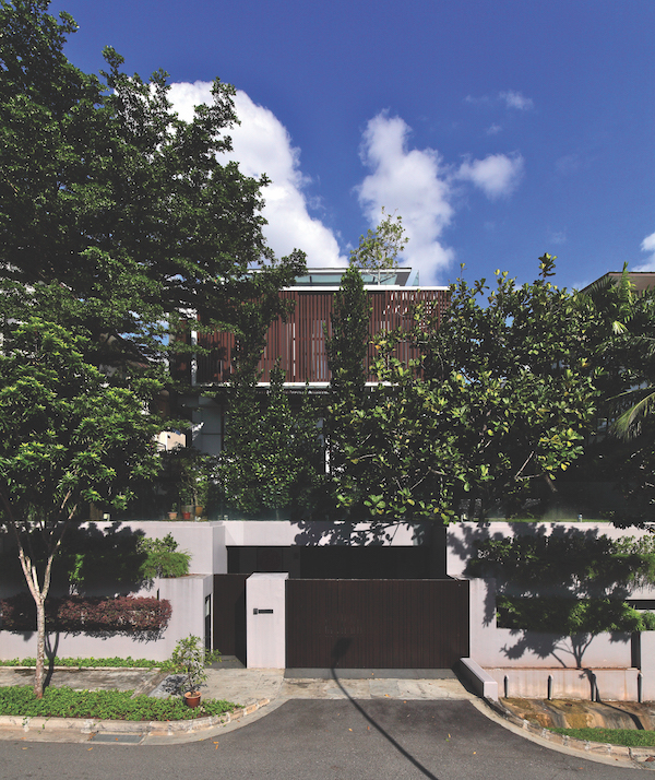 Three-storey detached house in Dunearn Estate for $12.8 mil
